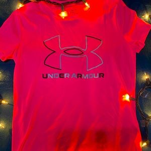 loose BRIGHT PINK under armor tee shirt